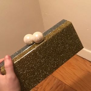 Ashlyn’d silver and gold glitter clutch w/ pearl